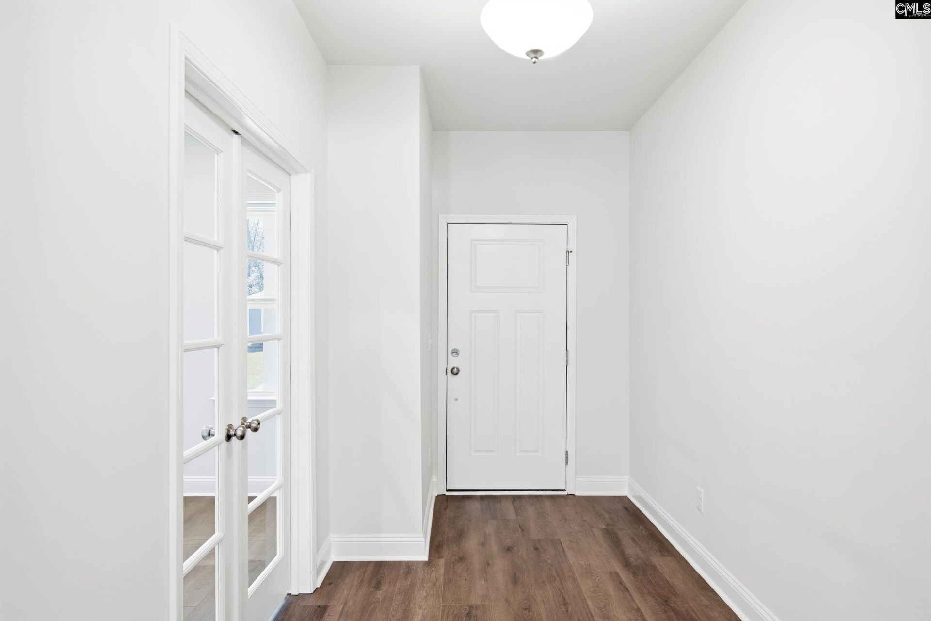 321 Mont Haven Place  Photo 6