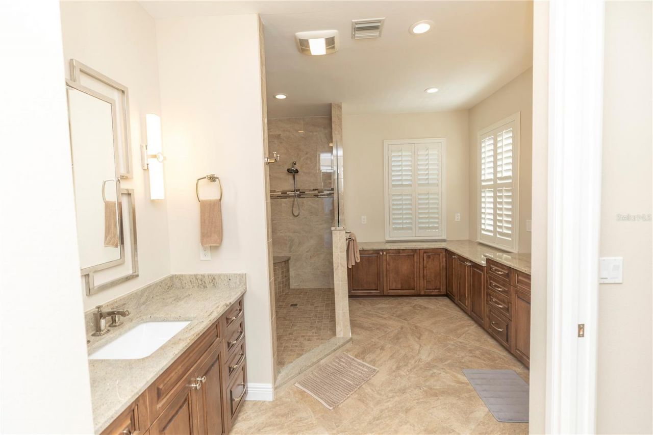 100 Buccaneer Bend, Placida, FL 33946 Photo
