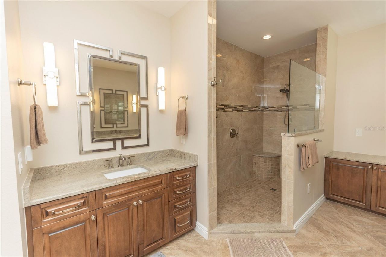 100 Buccaneer Bend, Placida, FL 33946 Photo