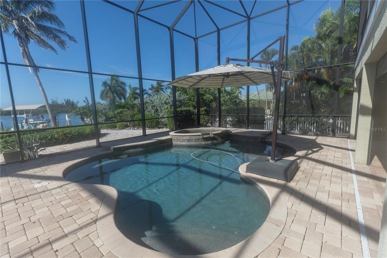 100 Buccaneer Bend, Placida, FL 33946 Photo