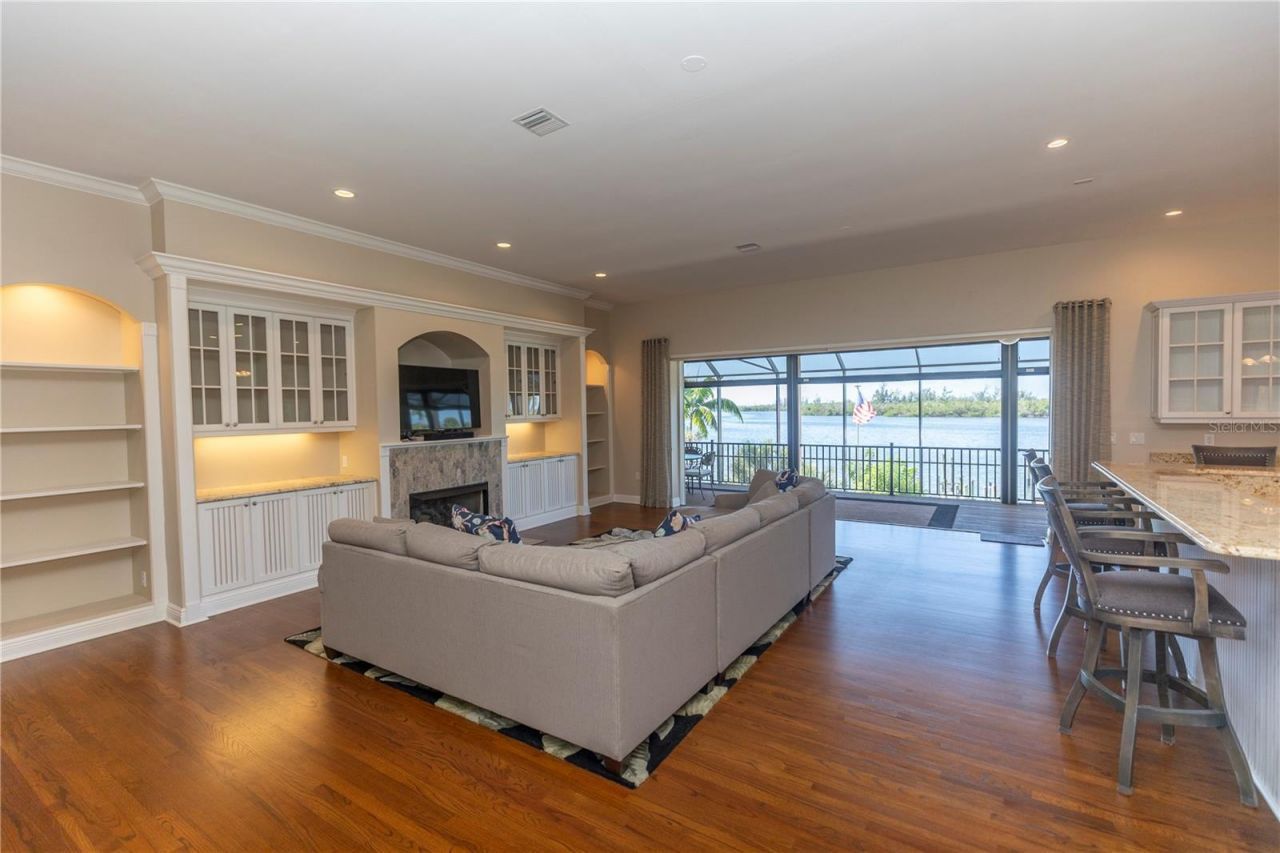 100 Buccaneer Bend, Placida, FL 33946 Photo