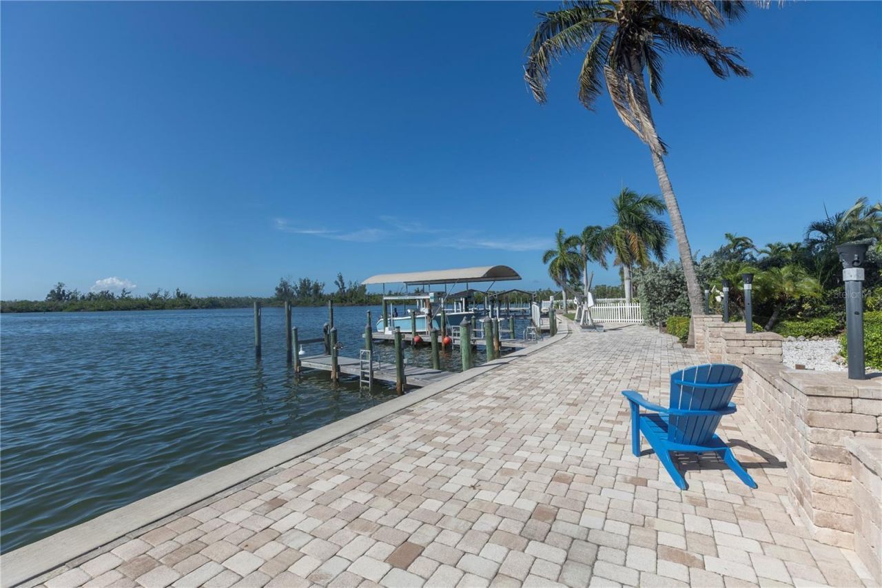 100 Buccaneer Bend, Placida, FL 33946 Photo