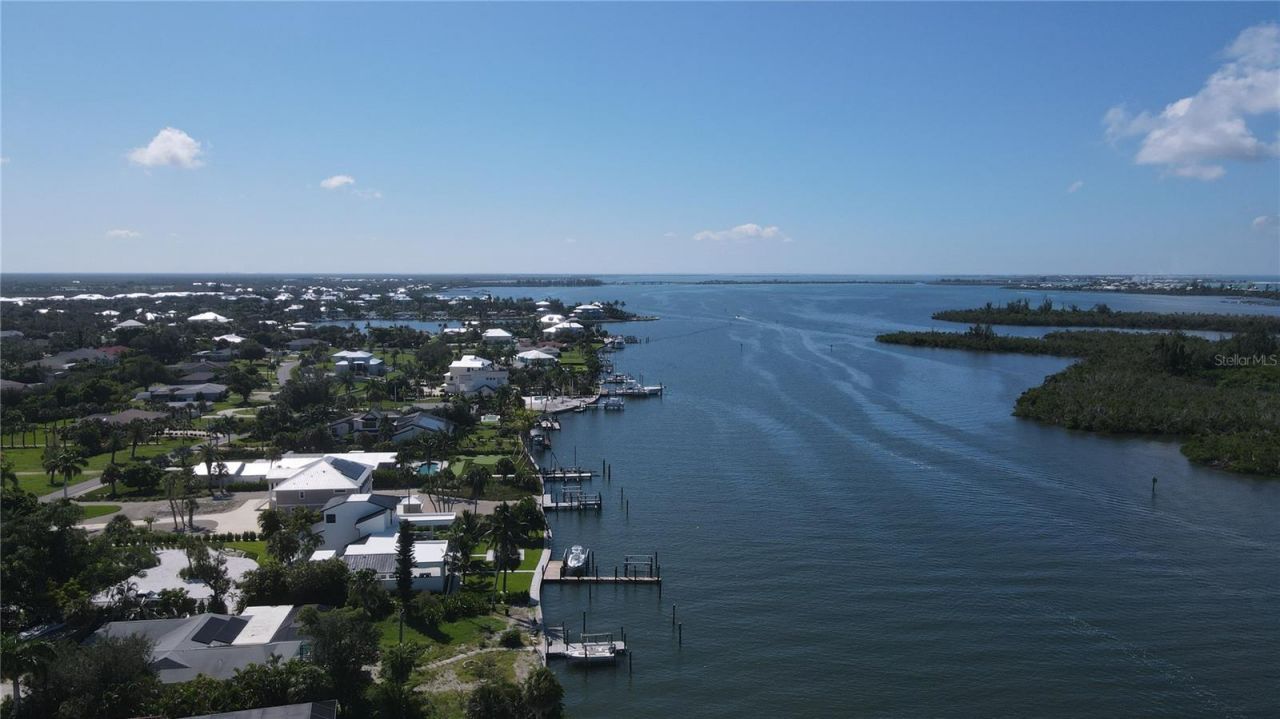 100 Buccaneer Bend, Placida, FL 33946 Photo
