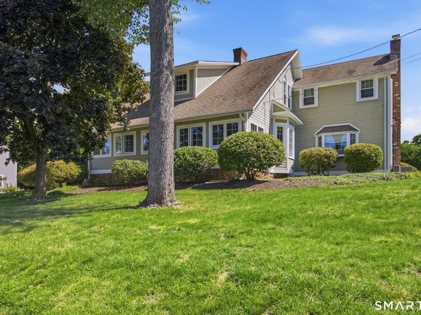 24 Ridgeway, Newington, CT 06111
