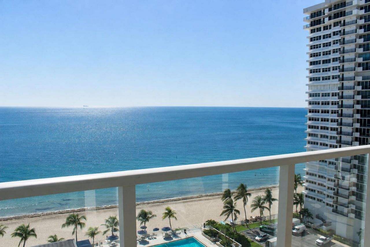 4300 N Ocean Boulevard, Unit 15D, Fort Lauderdale, FL 33308 Photo