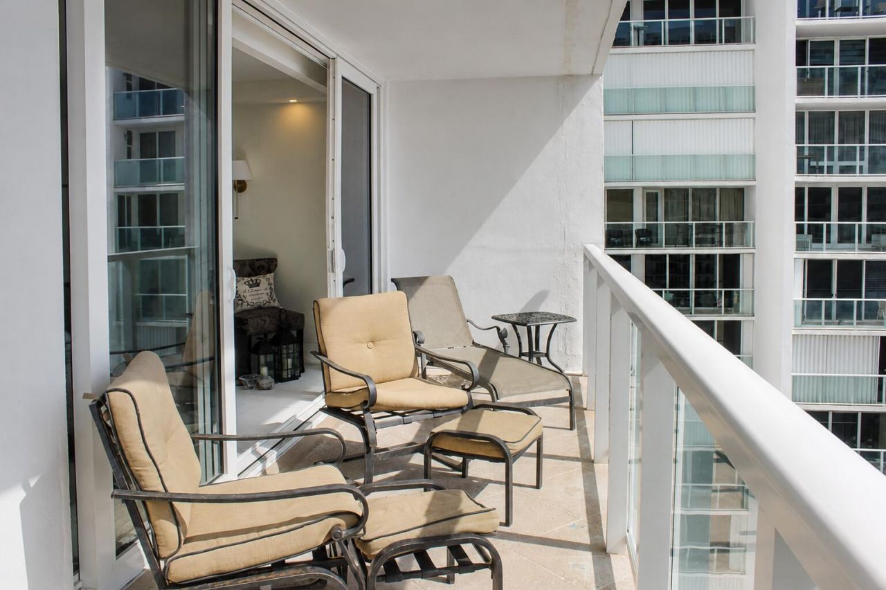 4300 N Ocean Boulevard, Unit 15D, Fort Lauderdale, FL 33308 Photo