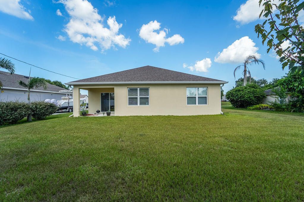 619 Balboa Street, Sebastian, FL 32958 Photo
