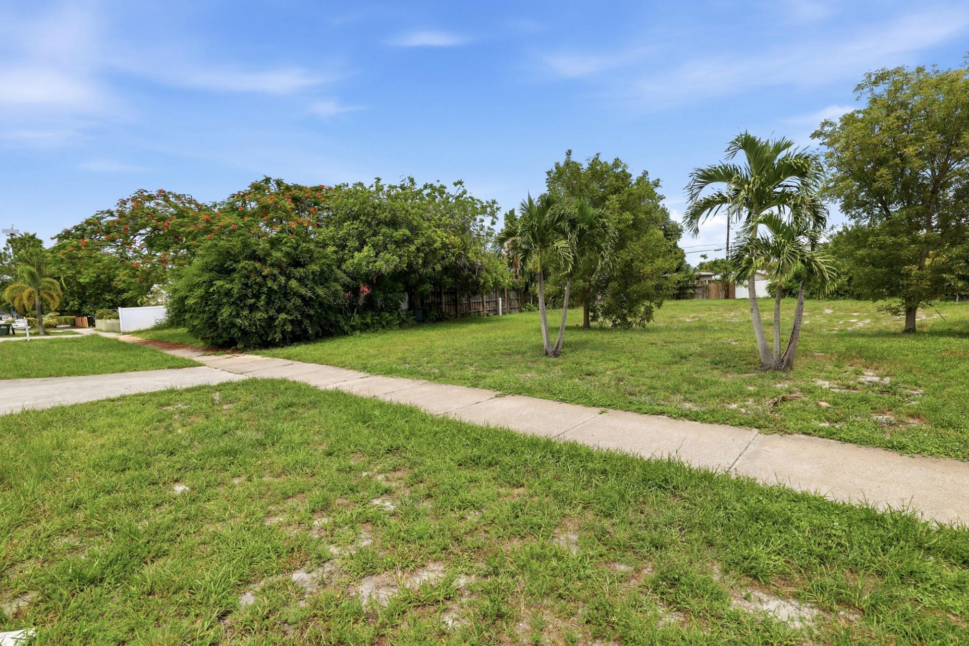227233 S Swinton Avenue, Delray Beach, FL 33444 Photo