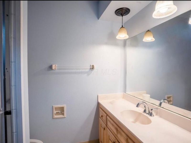5521 Redwood Road, Columbus, OH 43229 Photo 14