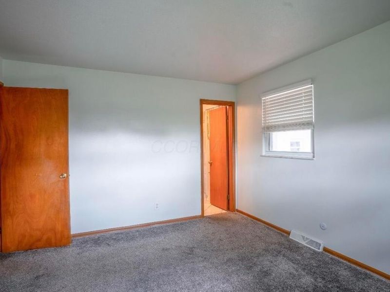 5521 Redwood Road, Columbus, OH 43229 Photo 16