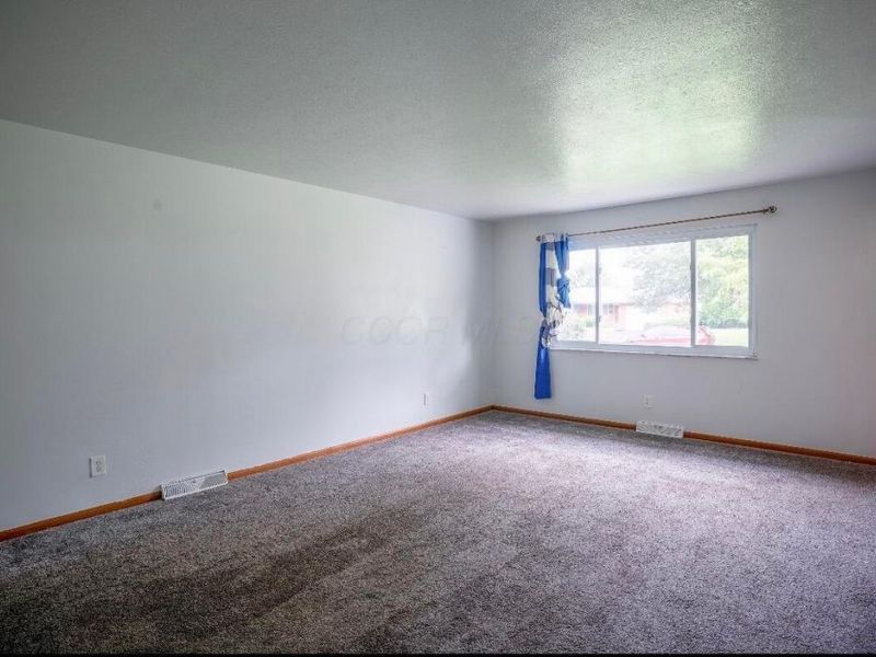 5521 Redwood Road, Columbus, OH 43229 Photo 6
