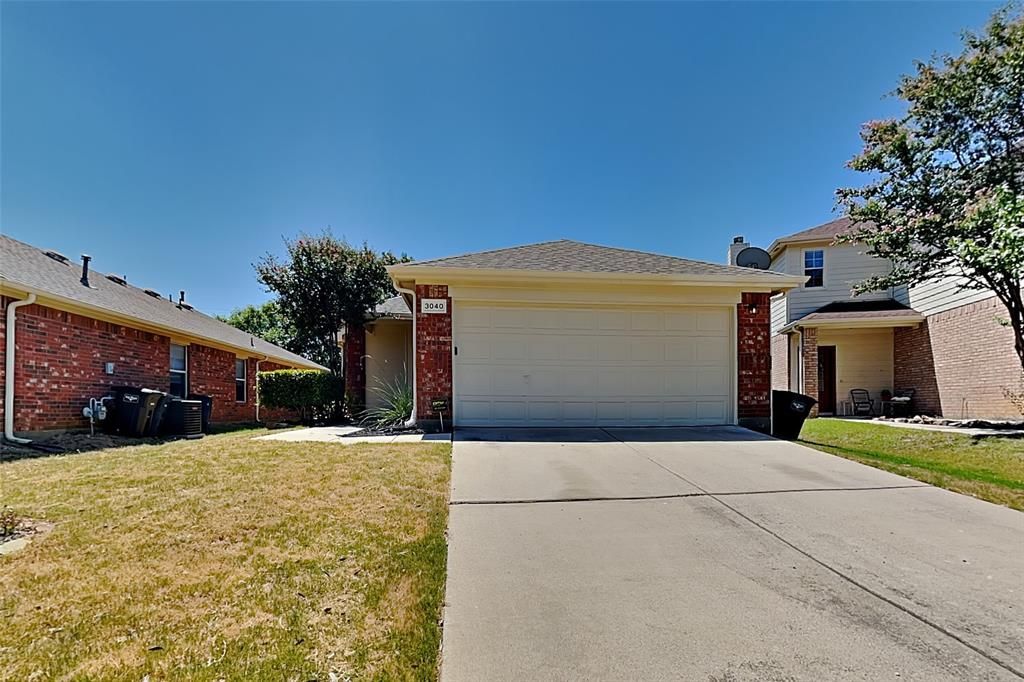 3040 Spotted Owl Drive, Fort Worth, TX 76244 Main Photo