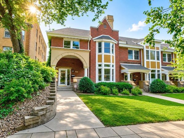 552 Summit Avenue, Saint Paul, MN 55102