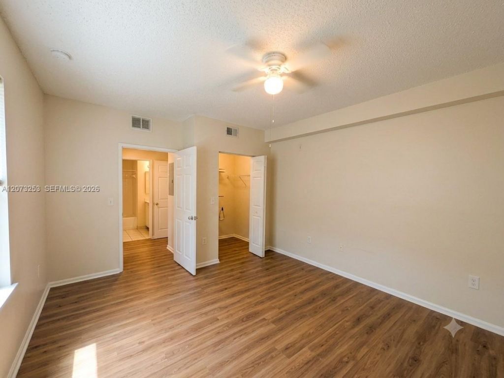 8060 N Nob Hill Rd , Unit 101, Tamarac, FL 33321 Photo