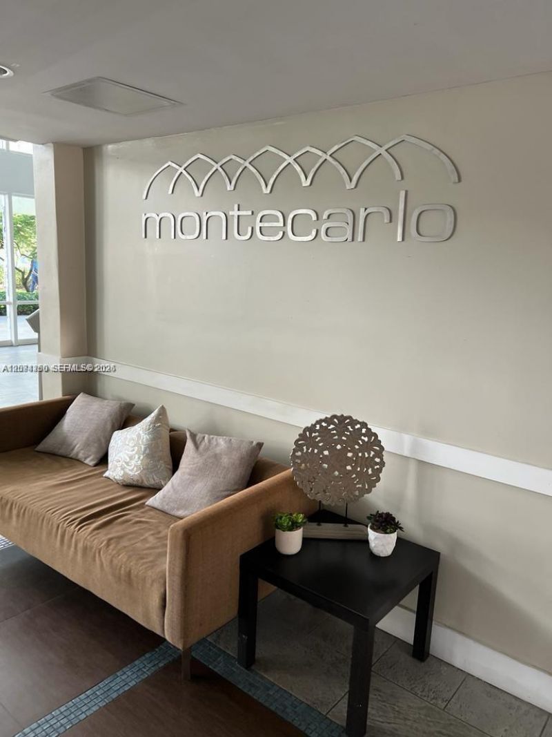 492 NW 165th St Rd , Unit C-210, Miami, FL 33169 Photo