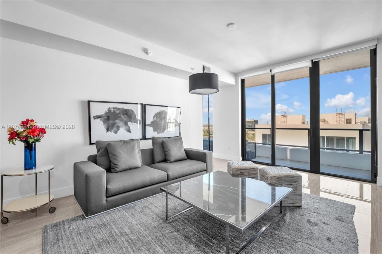 2960 NE 207th St , Unit 1102, Aventura, FL 33180 Photo