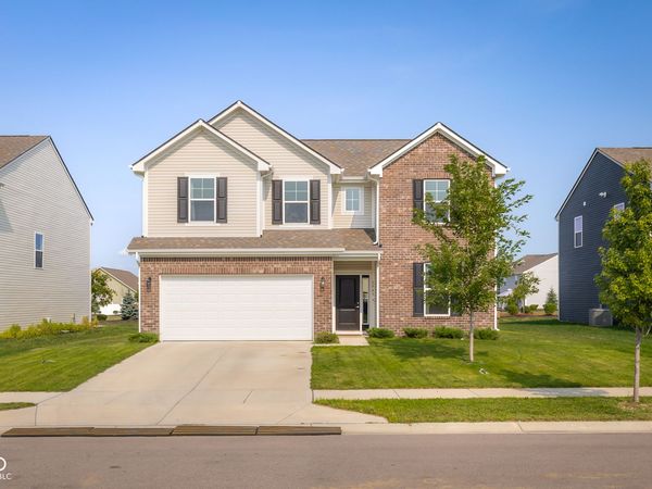 3943 Winston Lane, Columbus, IN 47201