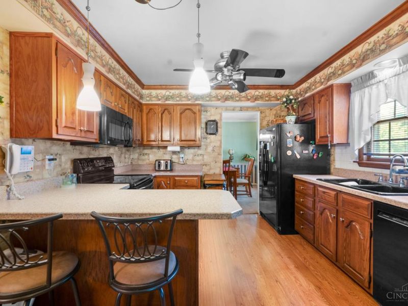 5468 Bellfield Lane, Green Township, OH 45238 Photo 12