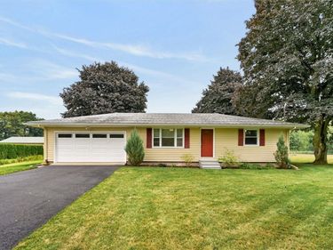2173 Carter Road, Geneva, NY 14456