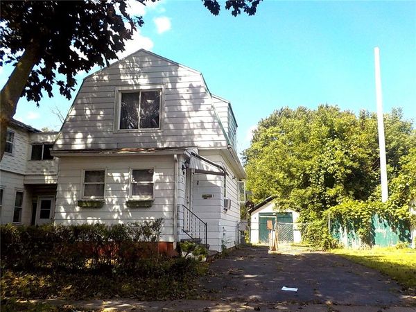 2 Laurel Street , Rochester, NY 14606