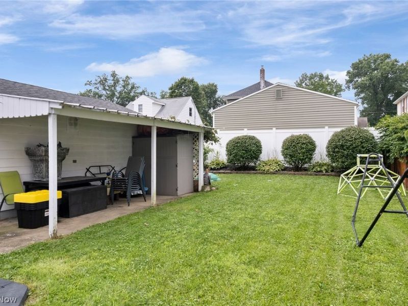 1556 Campbell Street, Cuyahoga Falls, OH 44223 Photo 29
