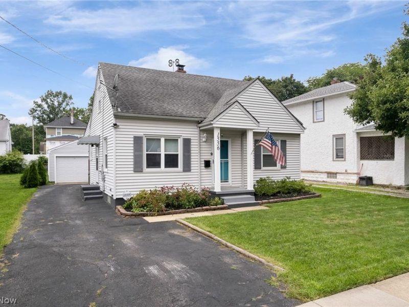 1556 Campbell Street, Cuyahoga Falls, OH 44223 Photo 4