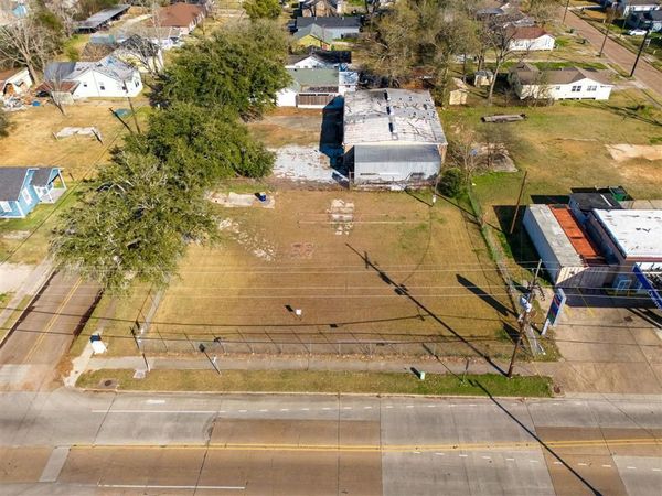 806 17th Street, Lake Charles, LA 70601