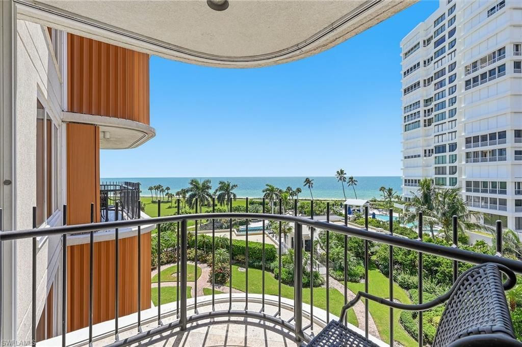 4251 Gulf Shore Blvd N, Unit 6D, Naples, FL 34103 Photo