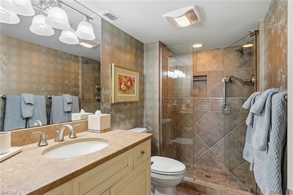 4251 Gulf Shore Blvd N, Unit 6D, Naples, FL 34103 Photo