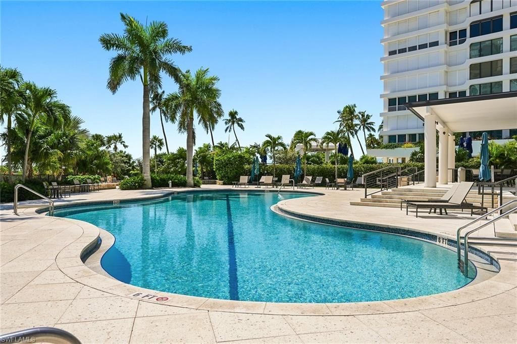 4251 Gulf Shore Blvd N, Unit 6D, Naples, FL 34103 Photo