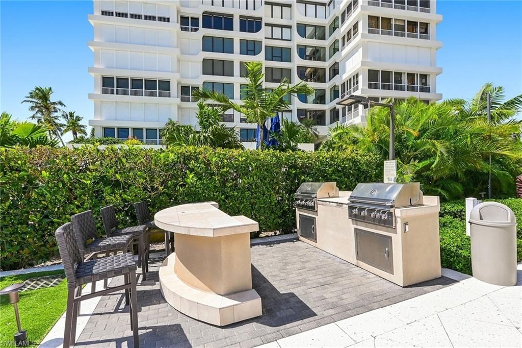 4251 Gulf Shore Blvd N, Unit 6D, Naples, FL 34103 Photo