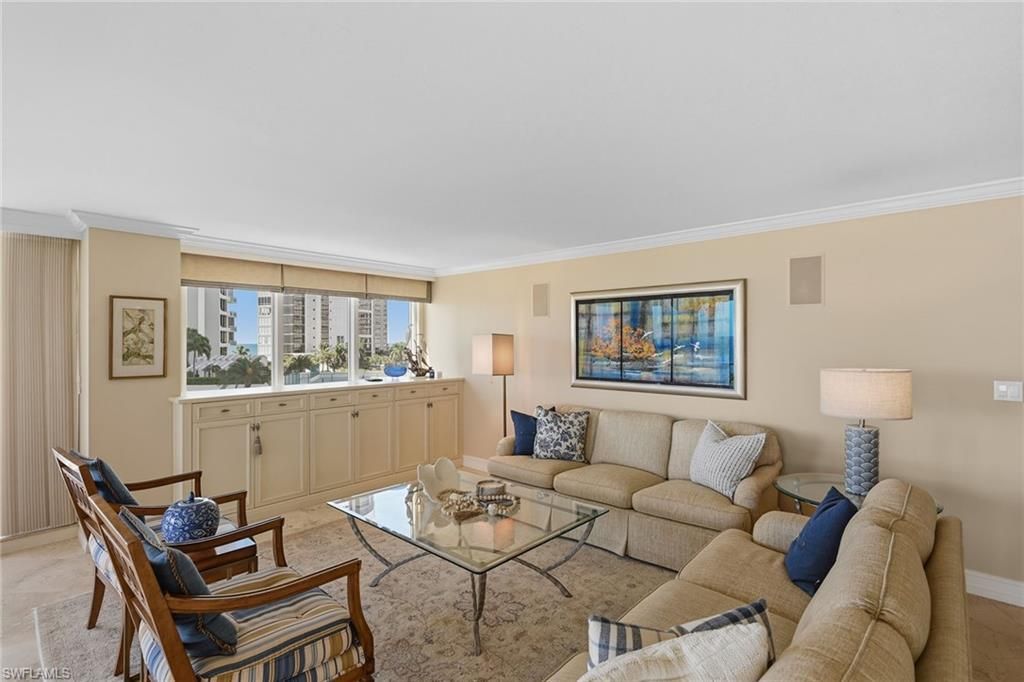 4251 Gulf Shore Blvd N, Unit 6D, Naples, FL 34103 Photo