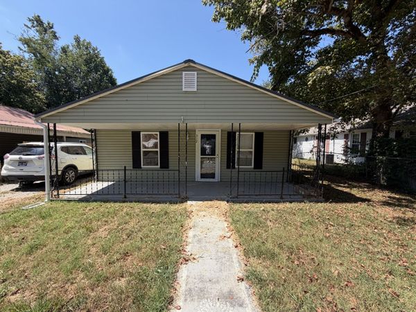 312 Gentry St , Tullahoma, TN 37388