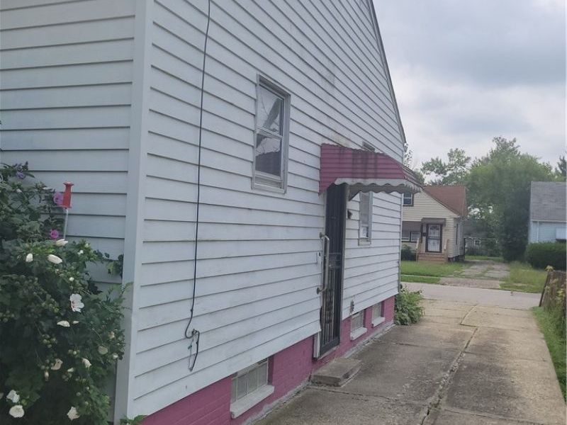 4433 E 156th Street, Cleveland, OH 44128 Photo 4