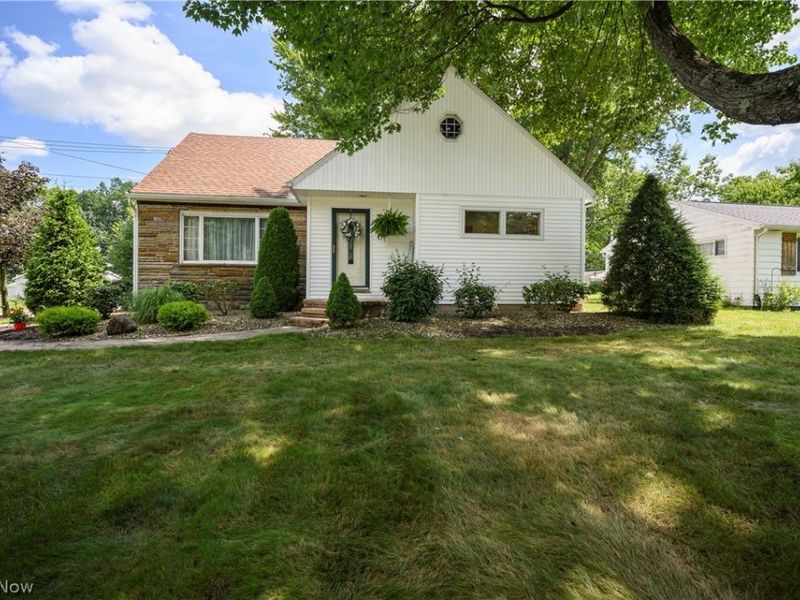 189 36th Street SW, Barberton, OH 44203 Photo 3