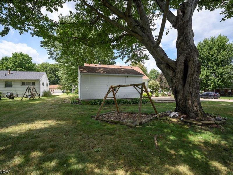 189 36th Street SW, Barberton, OH 44203 Photo 8