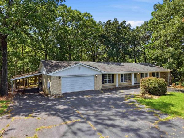 511 N Ross Maddox , Pearcy, AR 71964