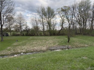 7470 Sandy Hatch Road, Chittenango, NY 13037