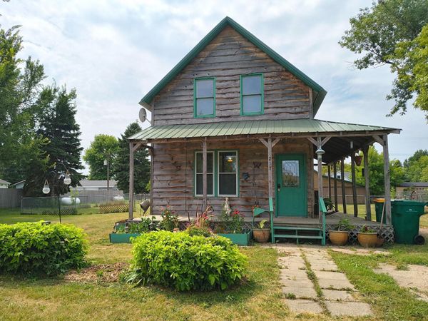 217 Ives Street, Buxton, ND 58218