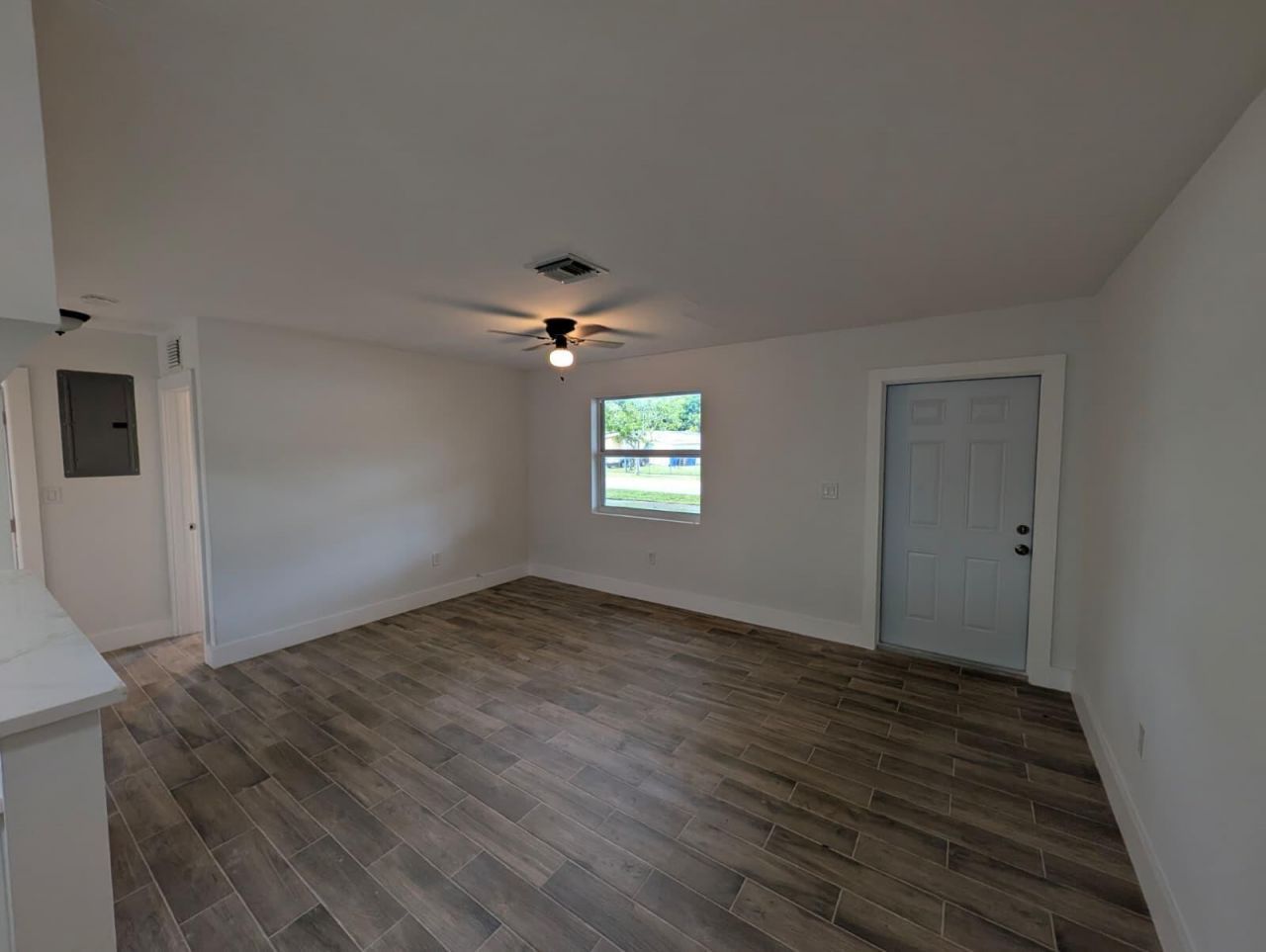 1733 NW 18th Street, Fort Lauderdale, FL 33311 Photo