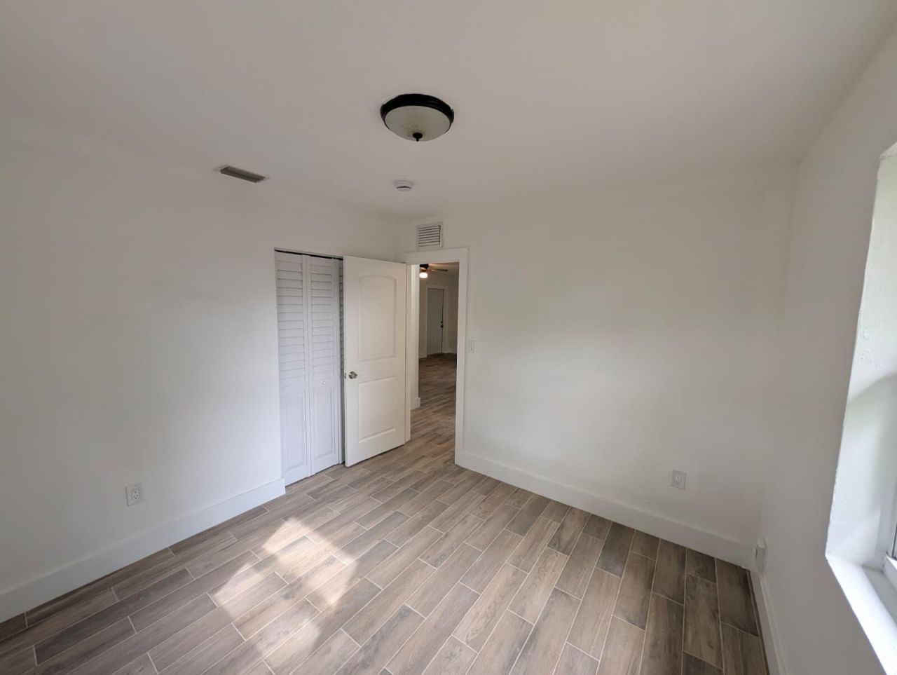 1733 NW 18th Street, Fort Lauderdale, FL 33311 Photo