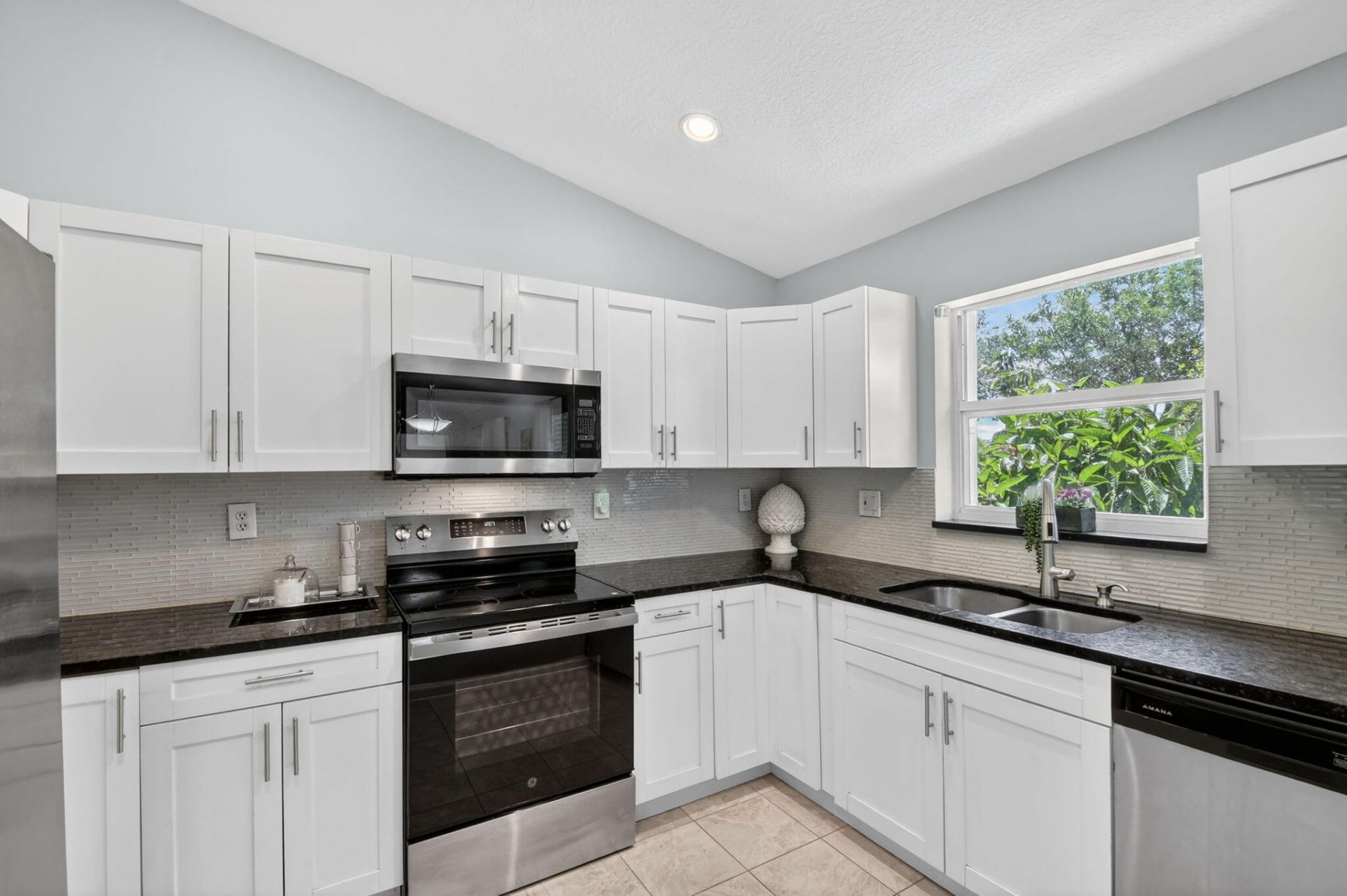 1080 Salmon Isle, Greenacres, FL 33413 Photo