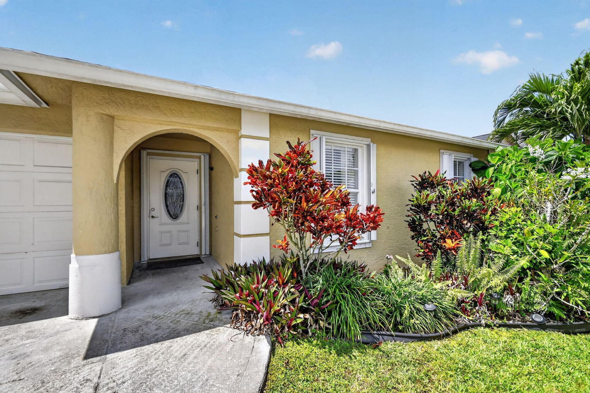 1080 Salmon Isle, Greenacres, FL 33413 Photo