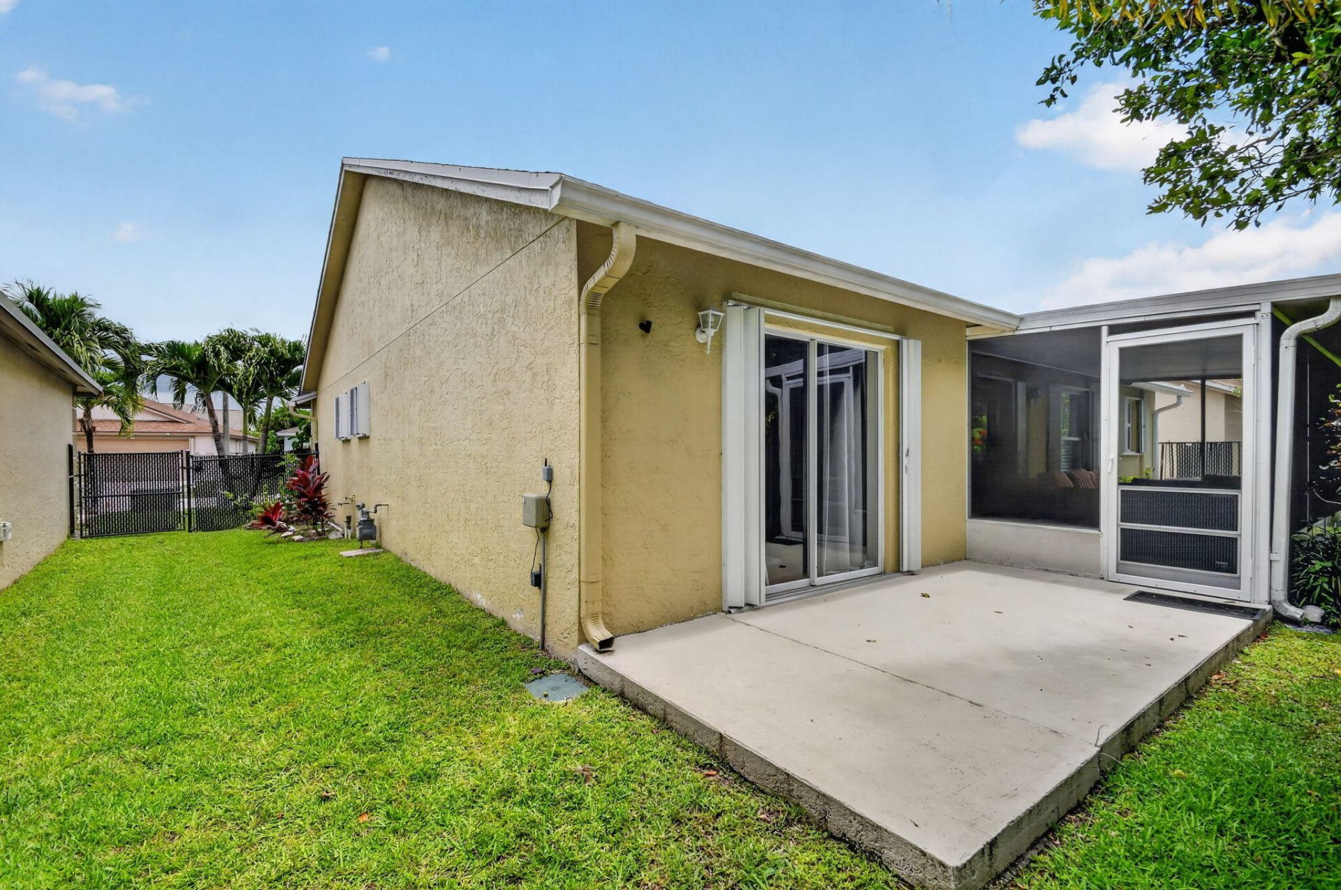 1080 Salmon Isle, Greenacres, FL 33413 Photo