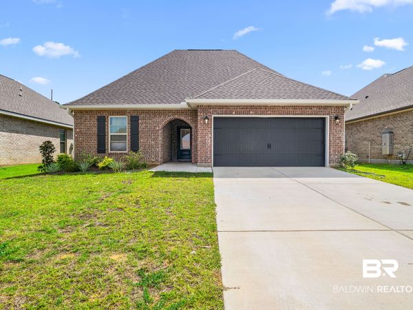 11368 Kingsland Dr, Daphne, AL 36526