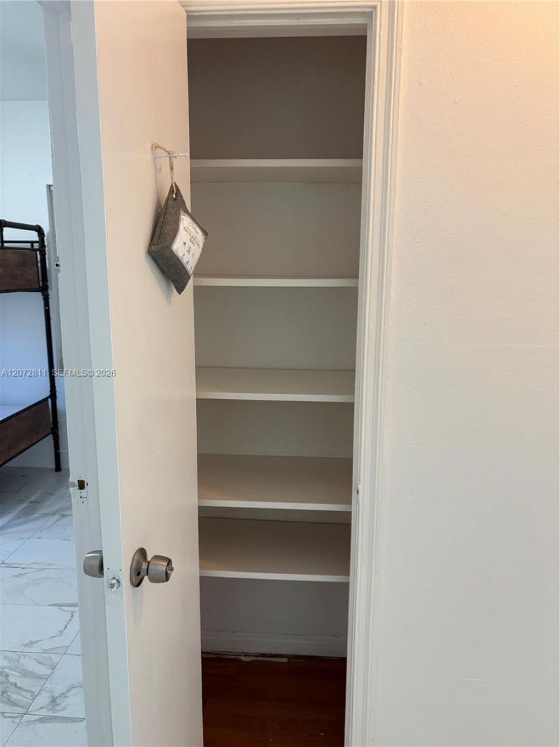 2 NE 45th St, Unit 4, Miami, FL 33137 Photo