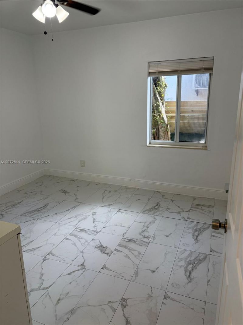2 NE 45th St, Unit 4, Miami, FL 33137 Photo