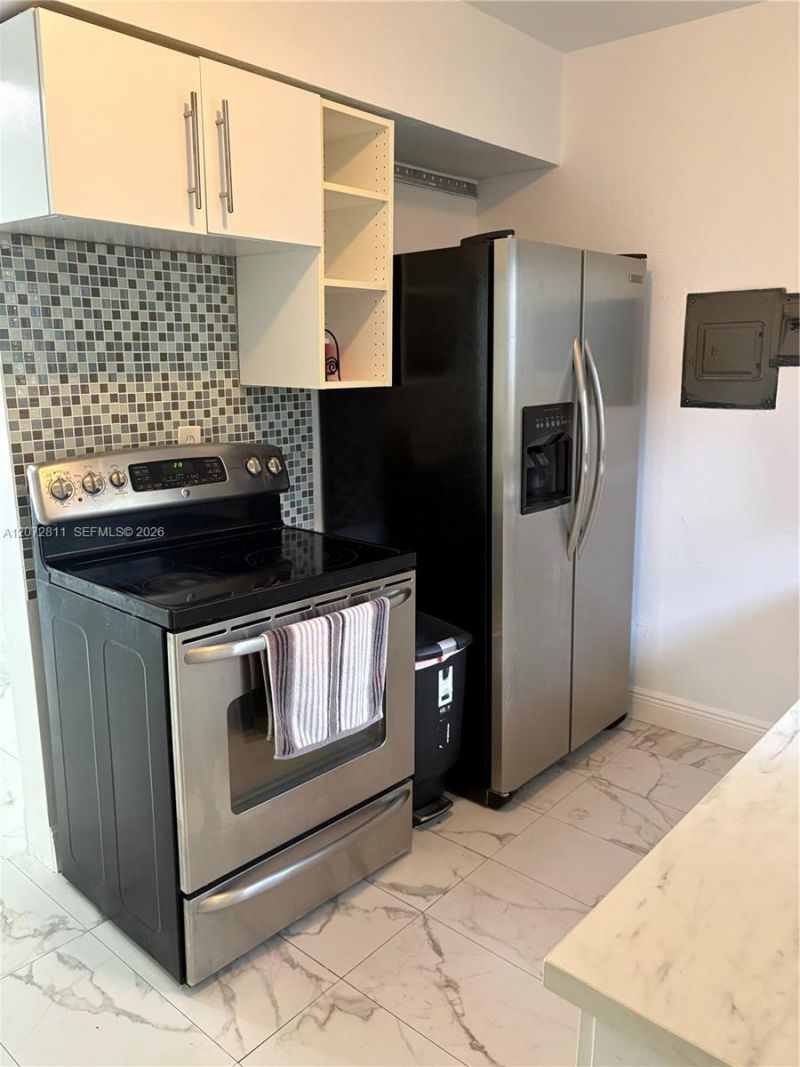 2 NE 45th St, Unit 4, Miami, FL 33137 Photo