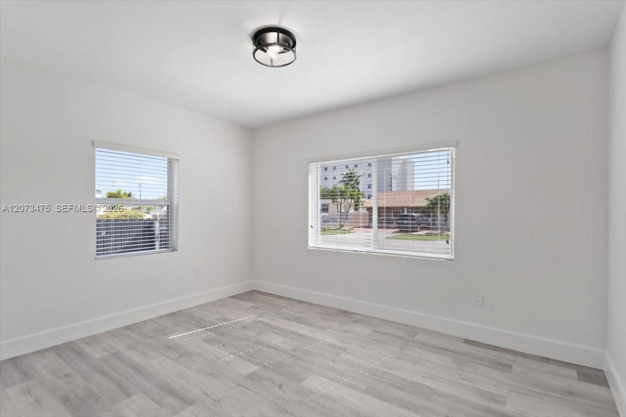 449 E 10th St , Hialeah, FL 33010 Photo