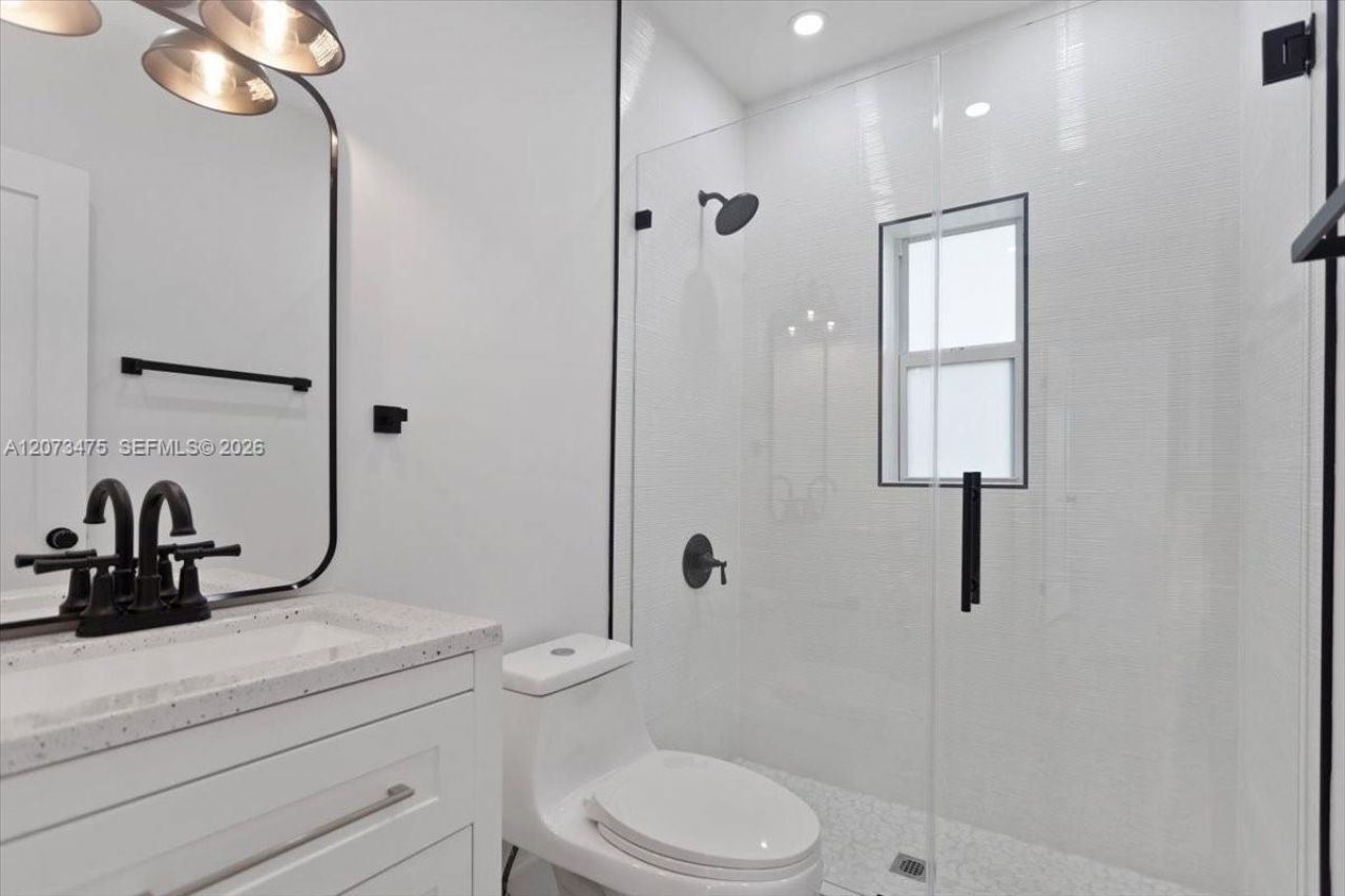 449 E 10th St , Hialeah, FL 33010 Photo
